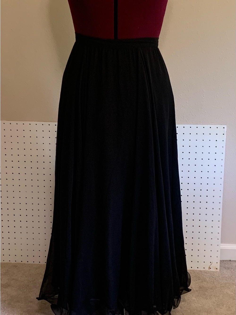Vintage Frank Usher Classic Black Maxi Skirt - Women's Flowing Skirt